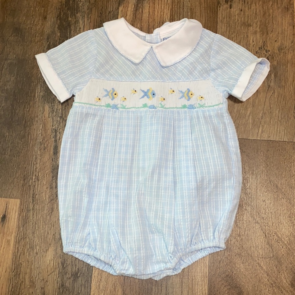 Friedknit Creations Fish Smocked Bubble 9 Months